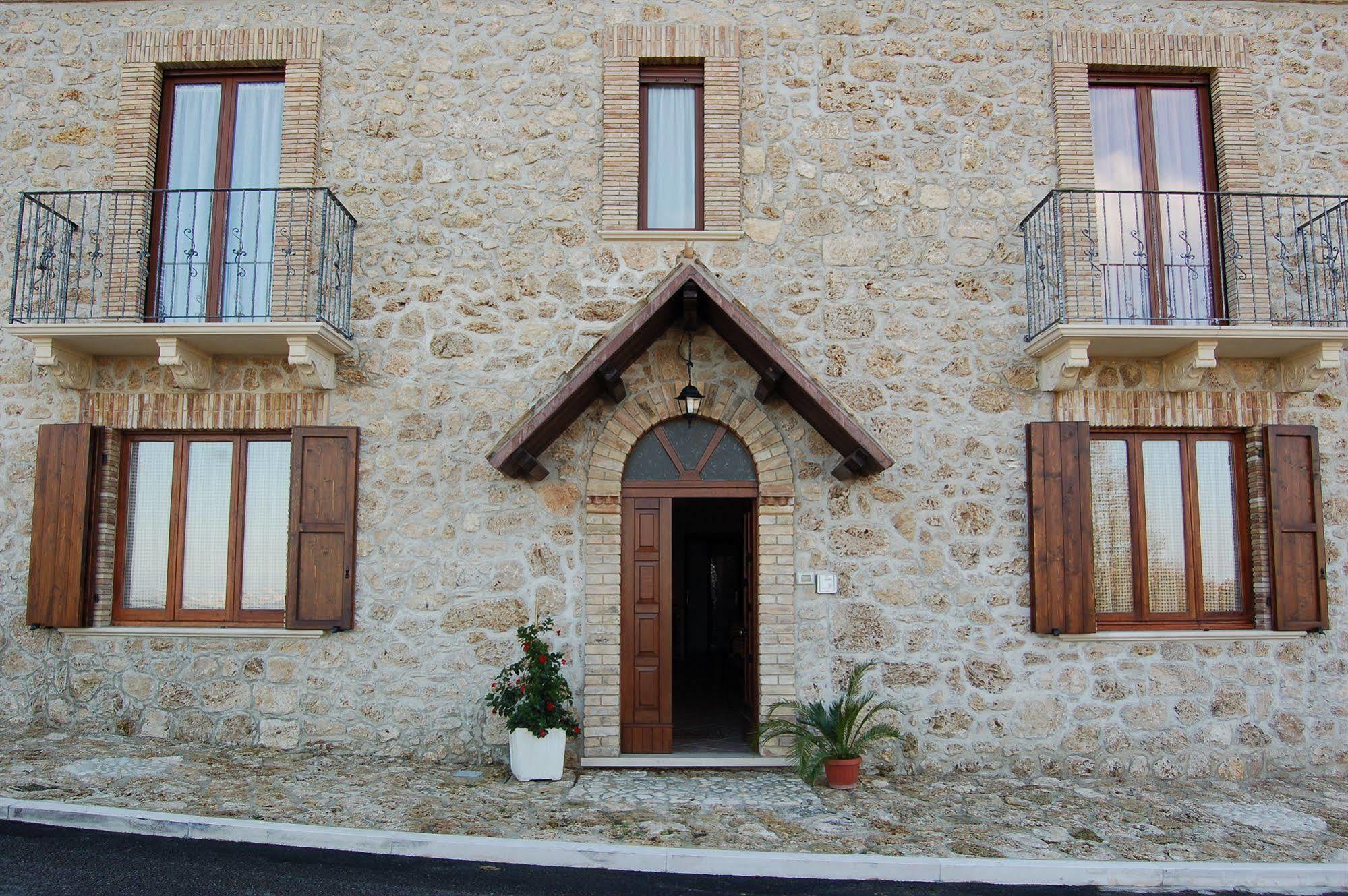 Le Pietre Ricce B&B Roccamontepiano Exterior foto